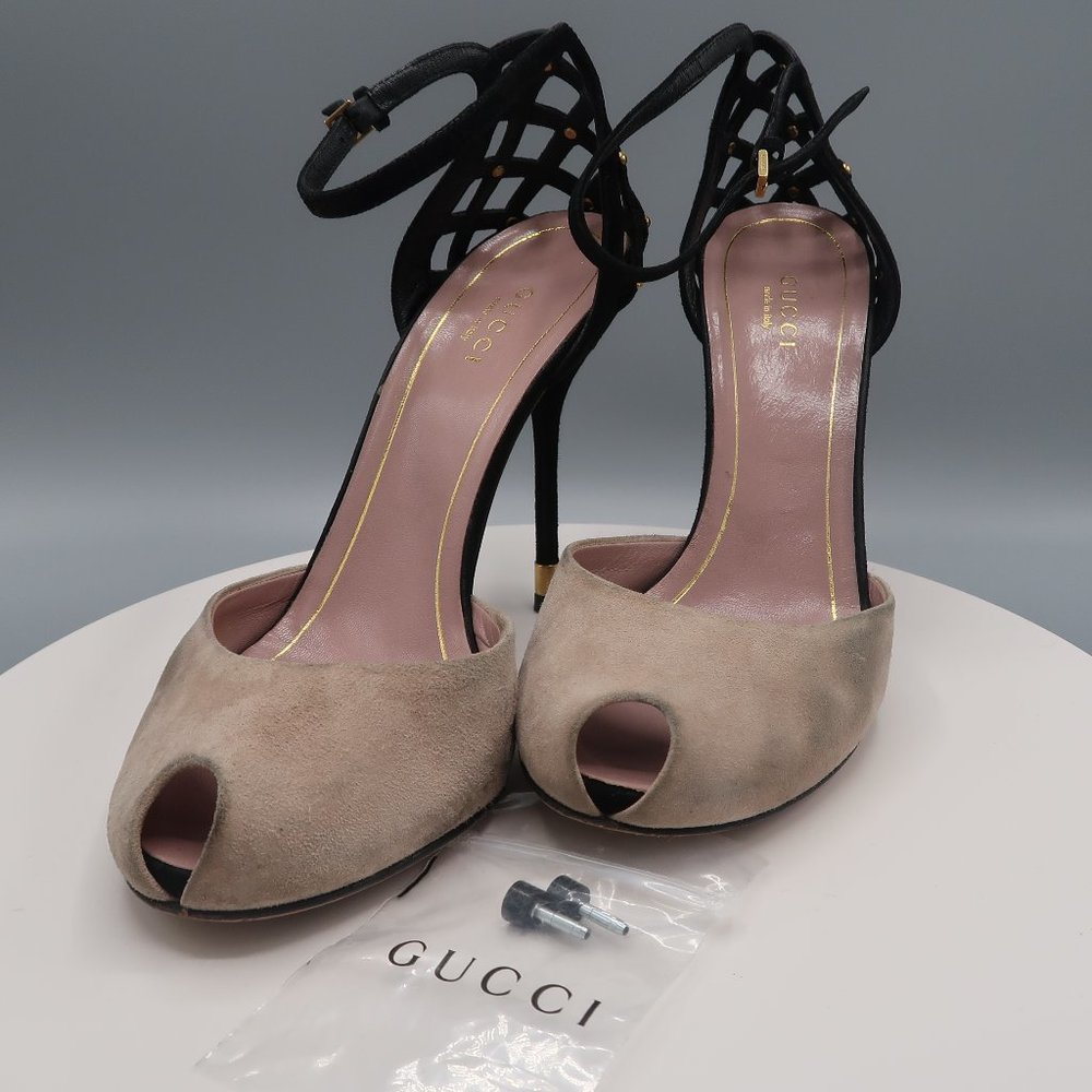 Gucci tan/blk peep toe ankle strap heel